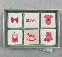 Load image into Gallery viewer, Patterned Background Gift Box - Girl
