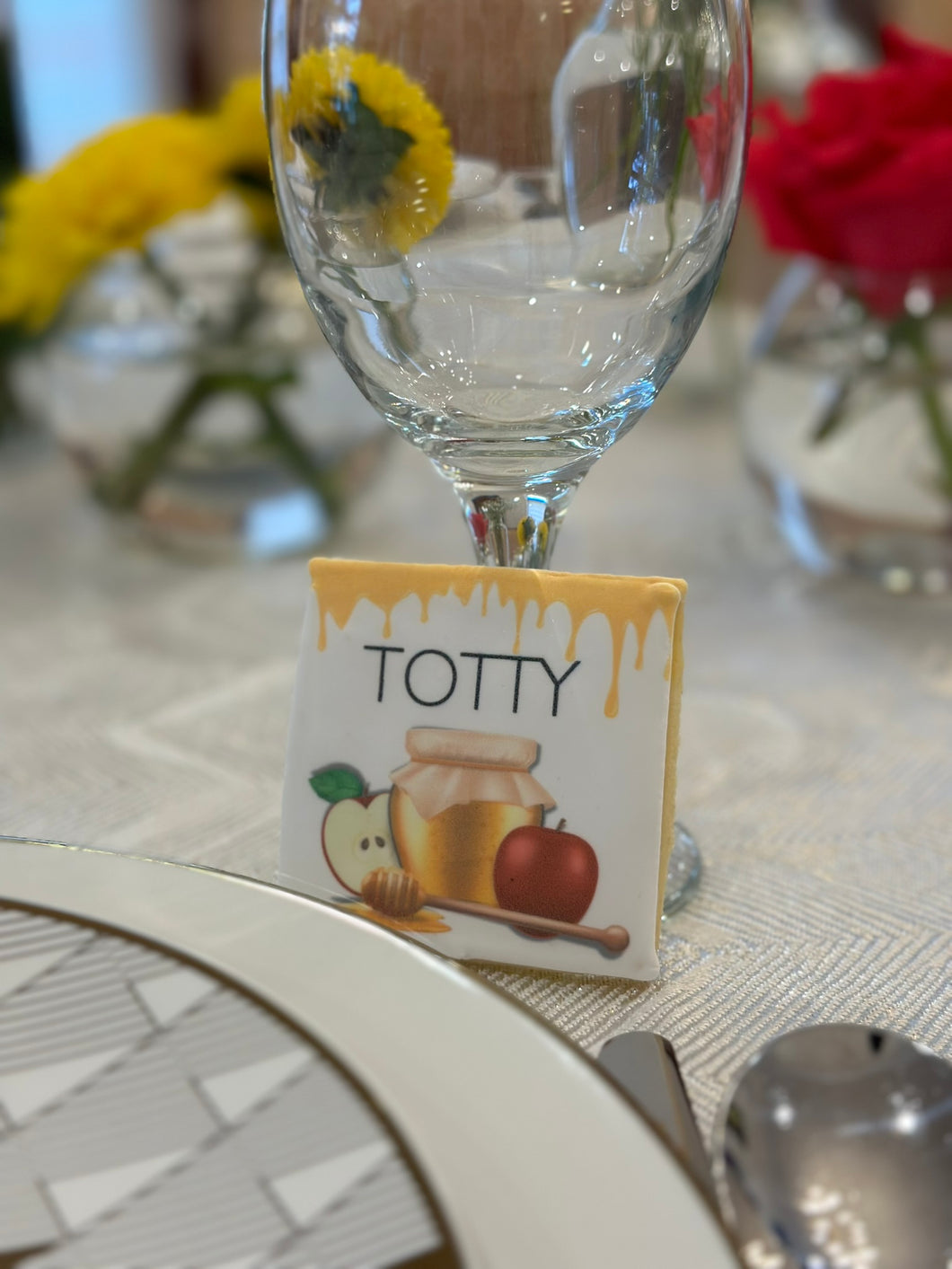 Honey Drip Place Card Cookies
