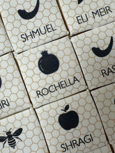 Load image into Gallery viewer, Simanim Black and Gold Collection - Place Card Cookies
